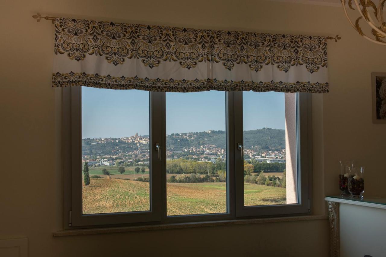 Podere Abbazia B&B Синалунга Экстерьер фото