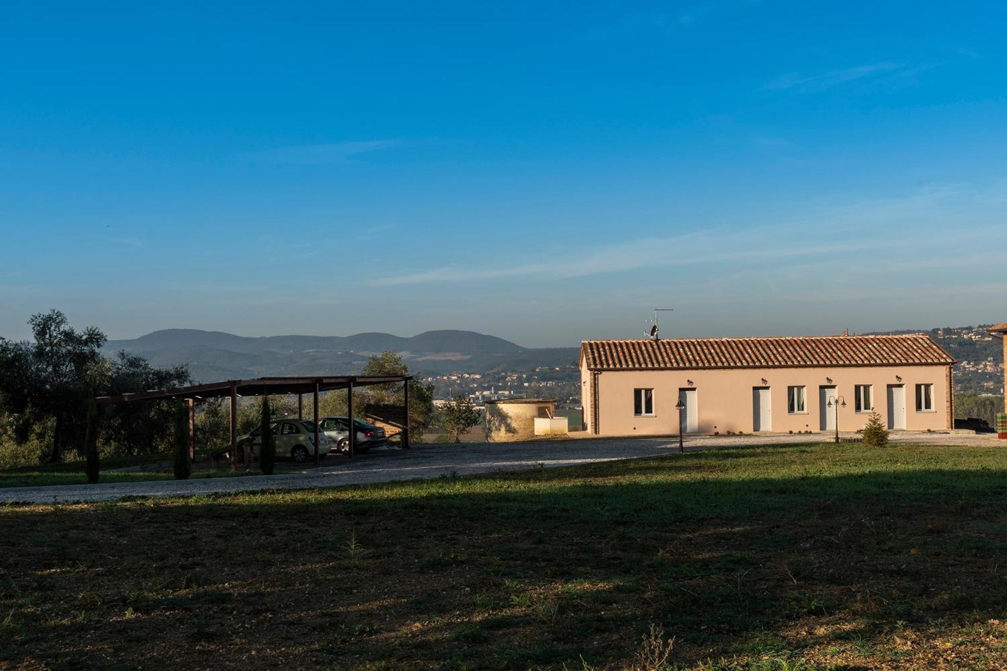 Podere Abbazia B&B Синалунга Экстерьер фото